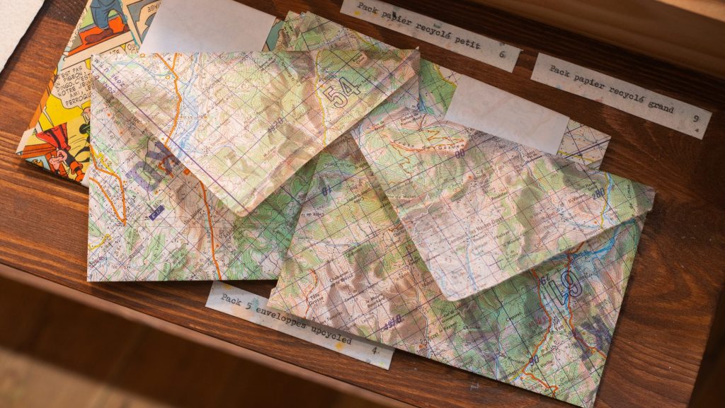 papeterie-carte-topographique